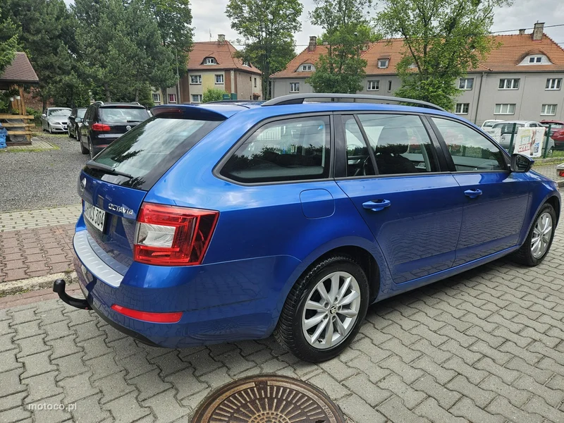 Skoda Octavia III 4