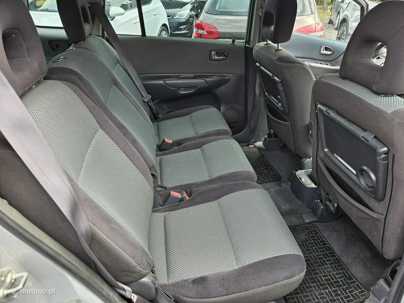 Mazda Premacy 10
