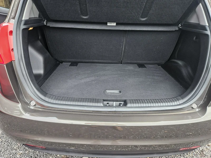 Kia Venga 24