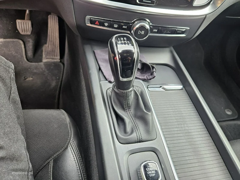 Volvo V60 12