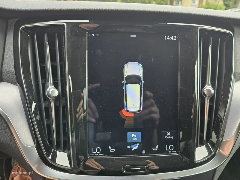 Volvo V60 14