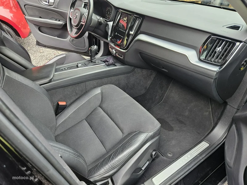 Volvo V60 23
