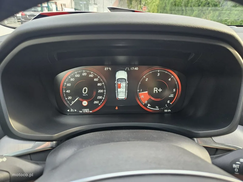 Volvo V60 8