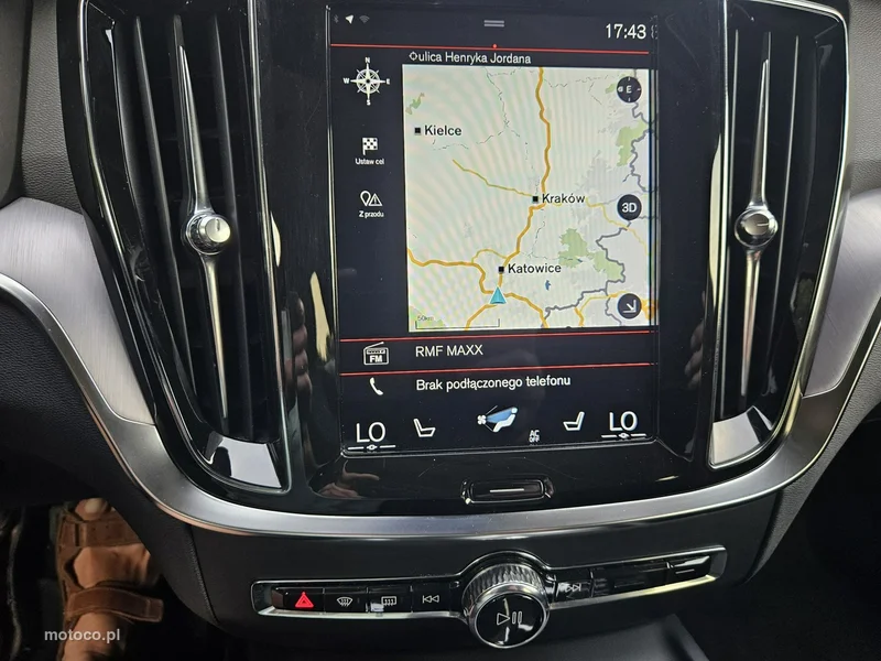 Volvo V60 9