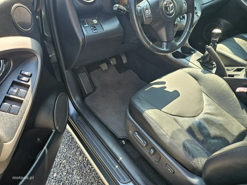 Toyota RAV 4 XA30 10