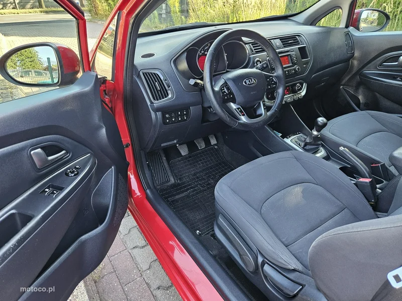 Kia Rio 7
