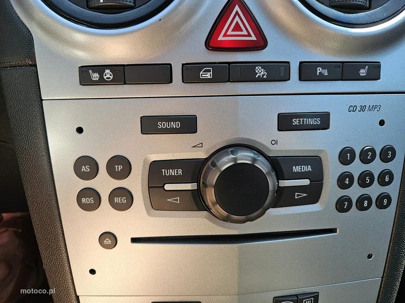 Opel Corsa D 11