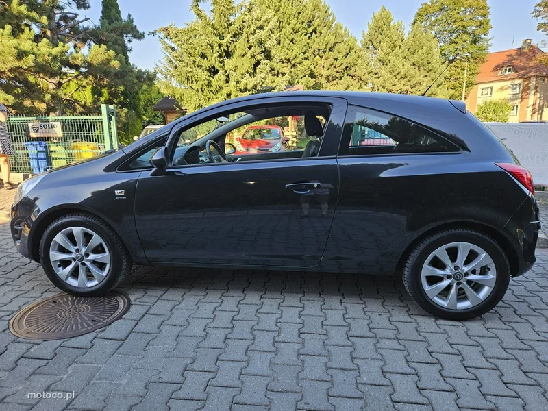 Opel Corsa D 20