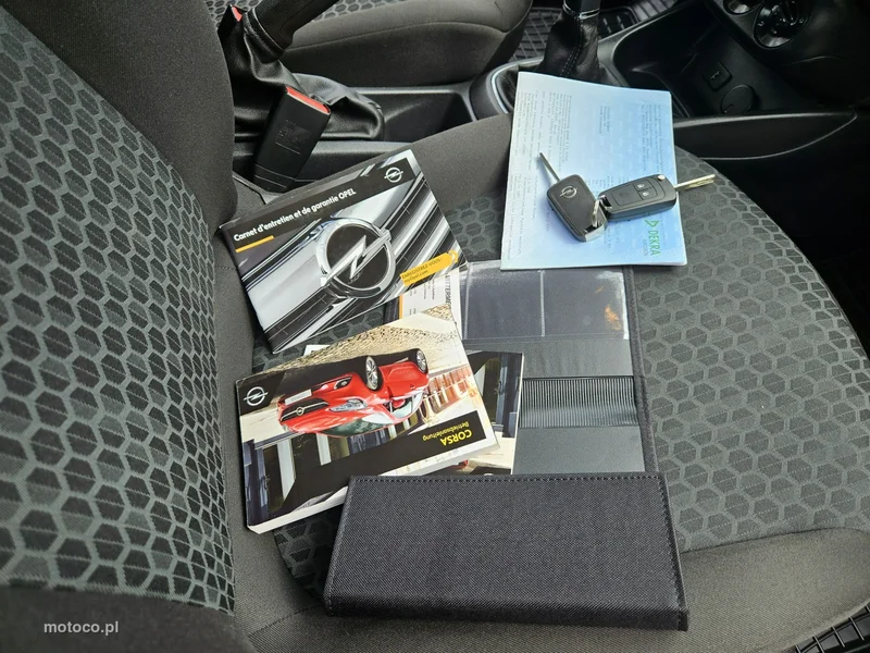 Opel Corsa E 15