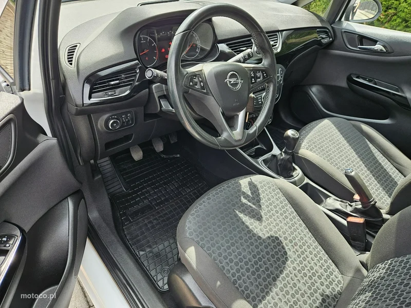 Opel Corsa E 8