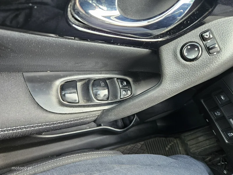 Nissan Qashqai 9