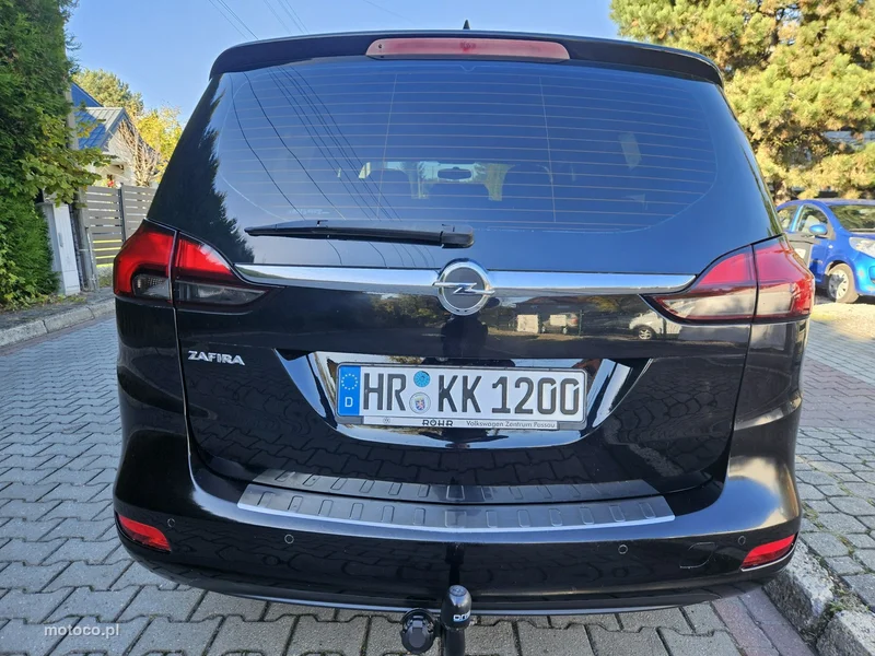 Opel Zafira C Tourer 5