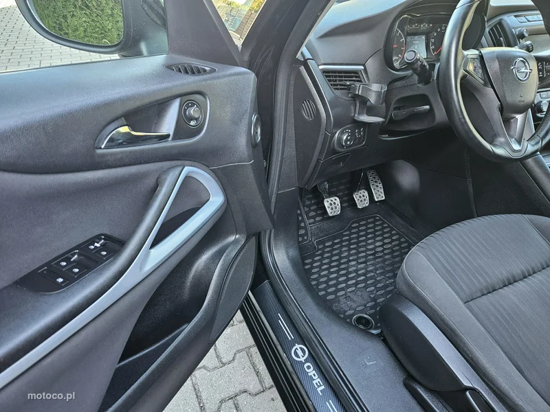 Opel Zafira C Tourer 8