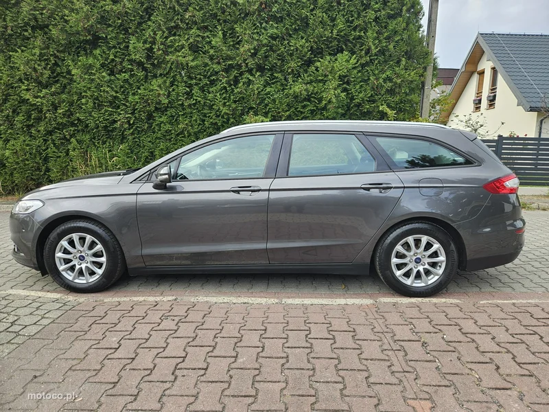 Ford Mondeo V 23