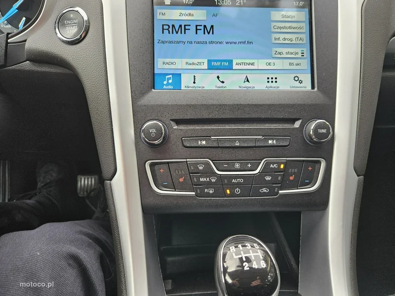 Ford Mondeo V 8