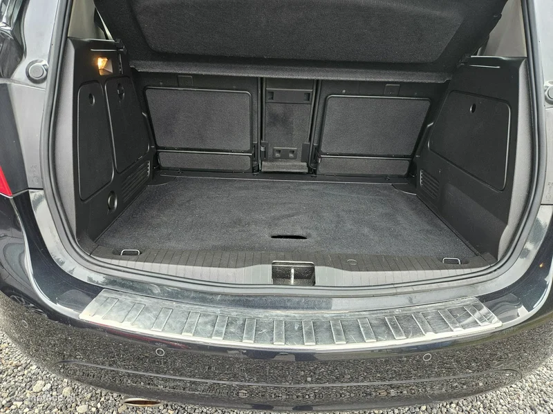 Opel Meriva B 16