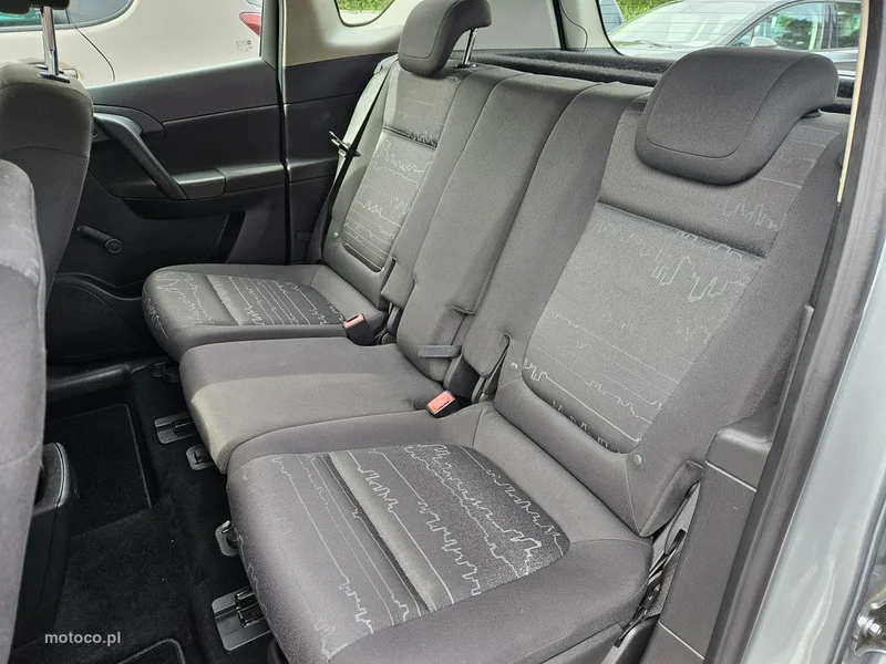 Opel Meriva B 8