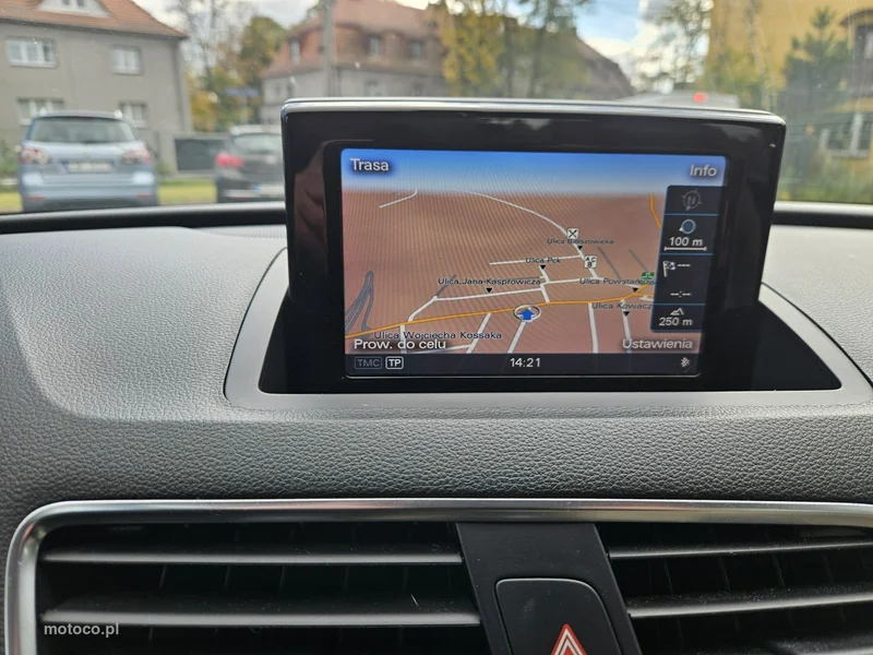 Audi Q3 8U 11