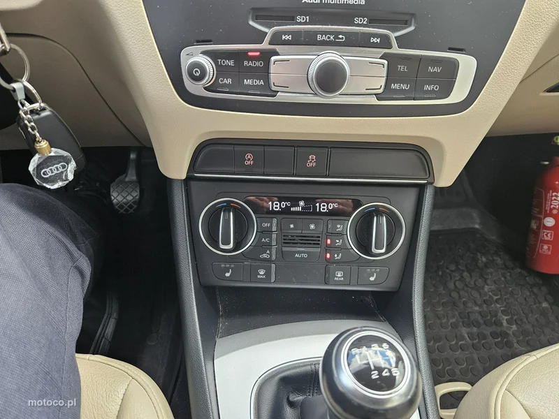 Audi Q3 8U 7