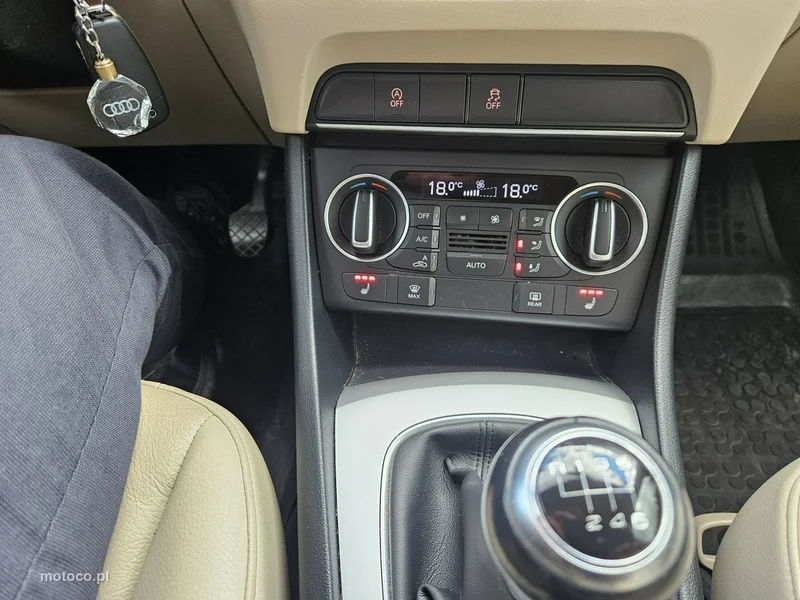 Audi Q3 8U 10