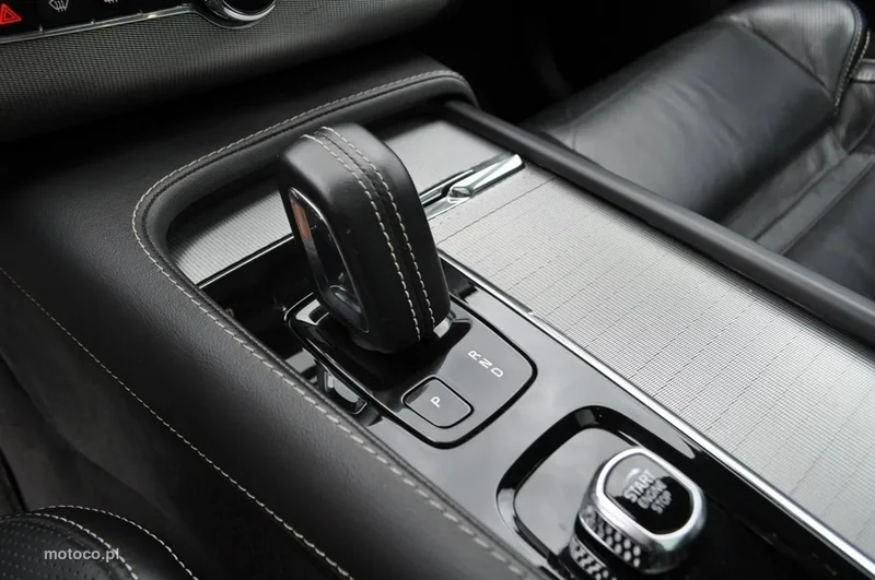 Volvo XC 90 20