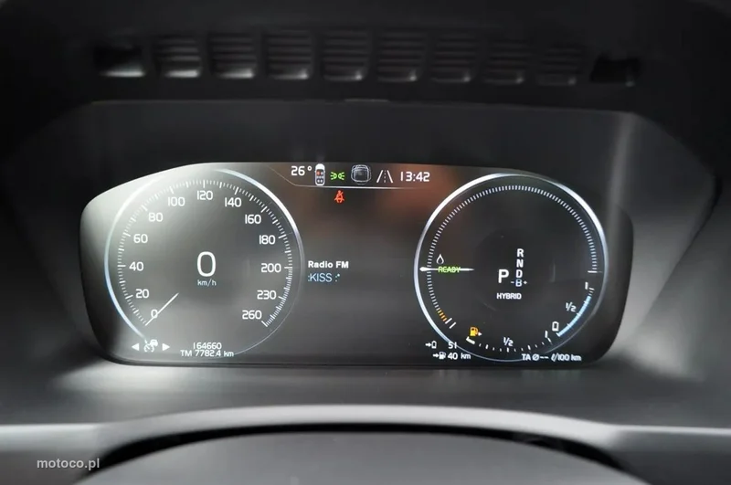 Volvo XC 90 22