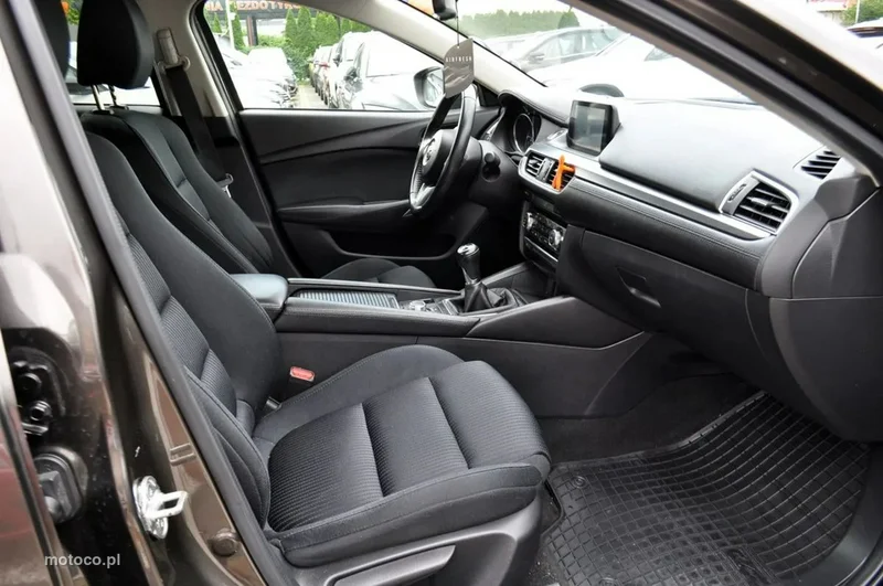 Mazda 6 24