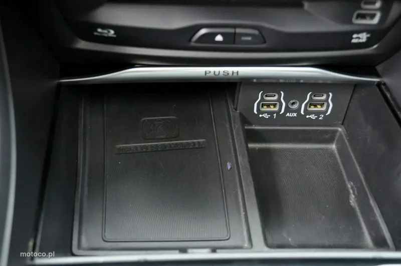 Chrysler Pacifica 28