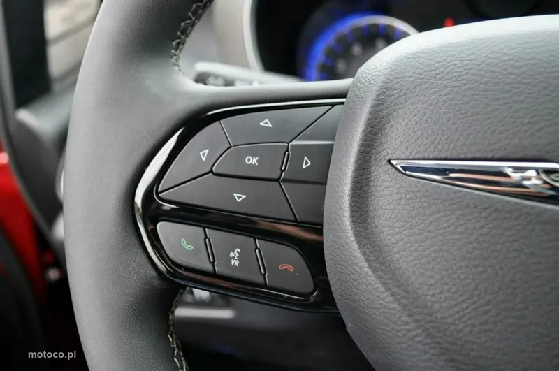 Chrysler Pacifica 30