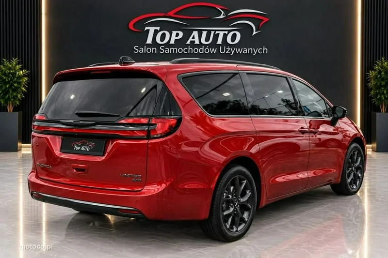 Chrysler Pacifica 5