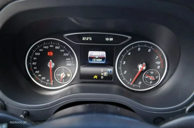Mercedes-Benz Klasa B W246 B 200 13