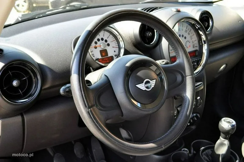 MINI Countryman 11