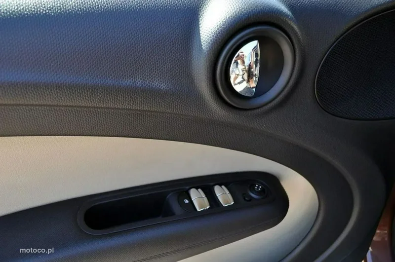 MINI Countryman 12