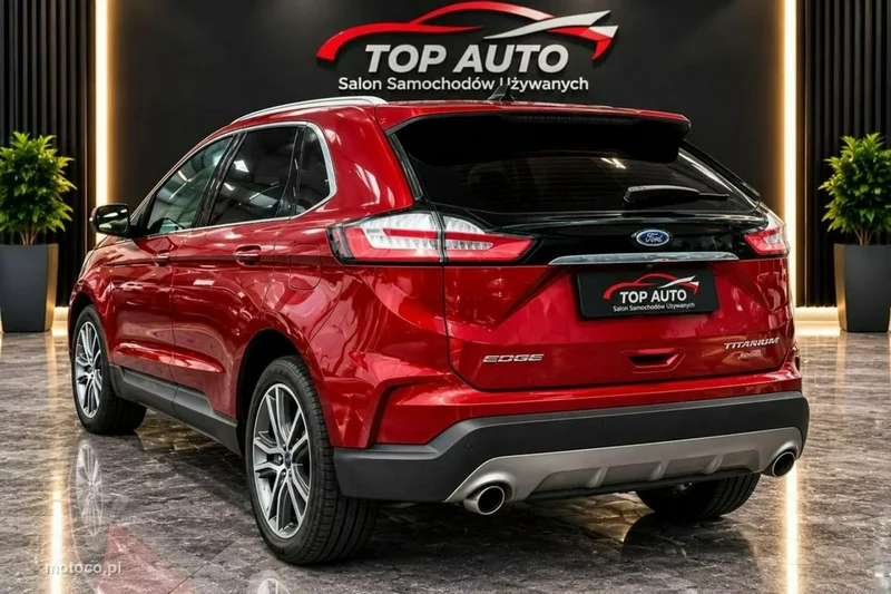 Ford Edge 8