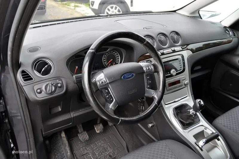 Ford Galaxy II 11
