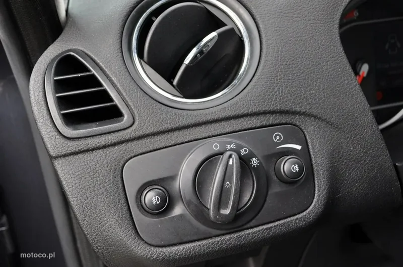 Ford Galaxy II 20