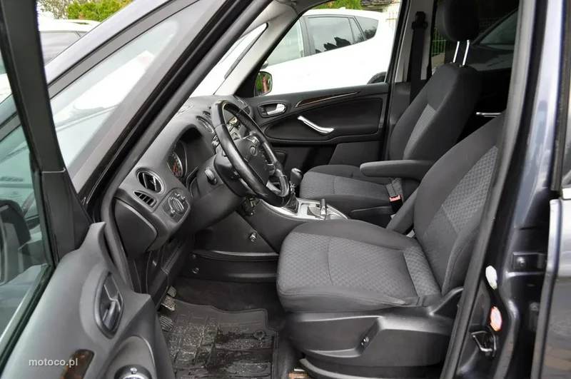 Ford Galaxy II 10