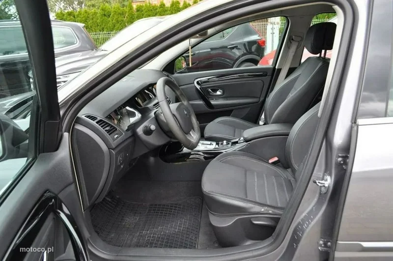 Renault Laguna III 12