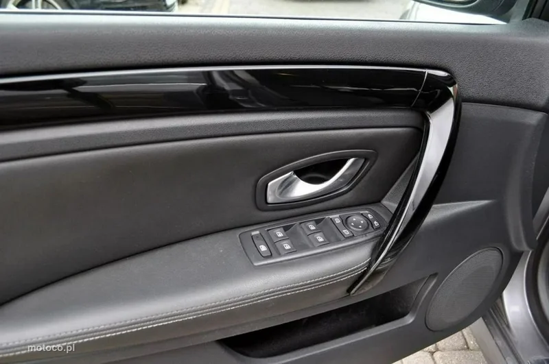 Renault Laguna III 14
