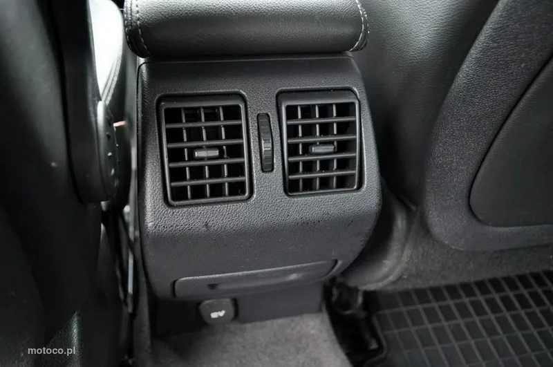 Renault Laguna III 24