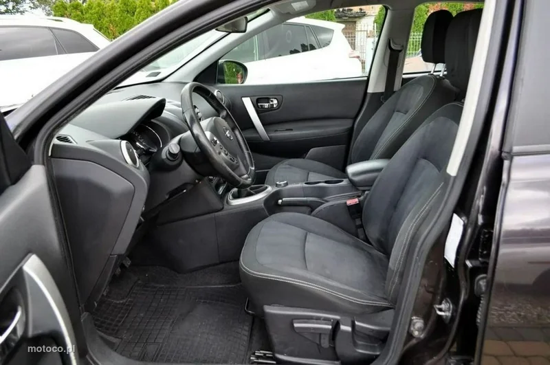 Nissan Qashqai 10