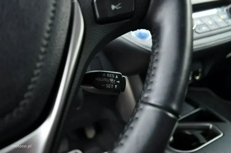 Toyota RAV 4 XA40 20