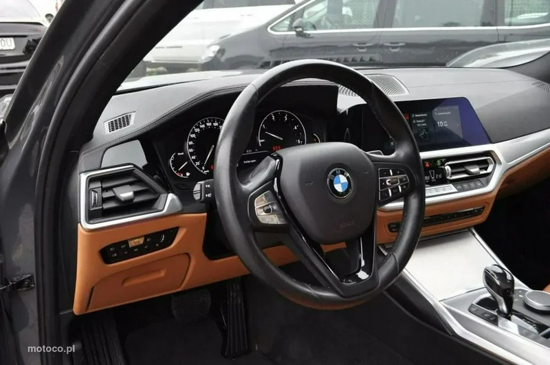 BMW Seria 3 G20 330 12
