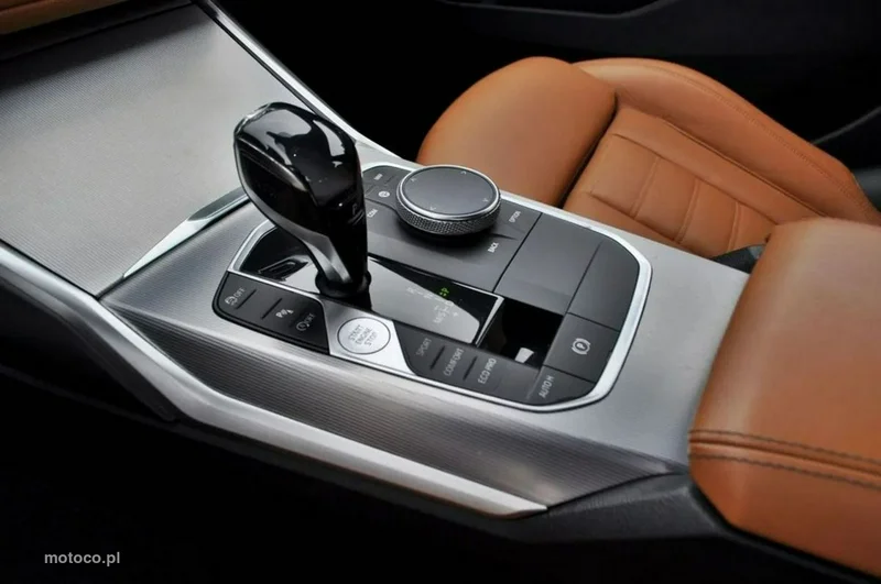 BMW Seria 3 G20 330 15