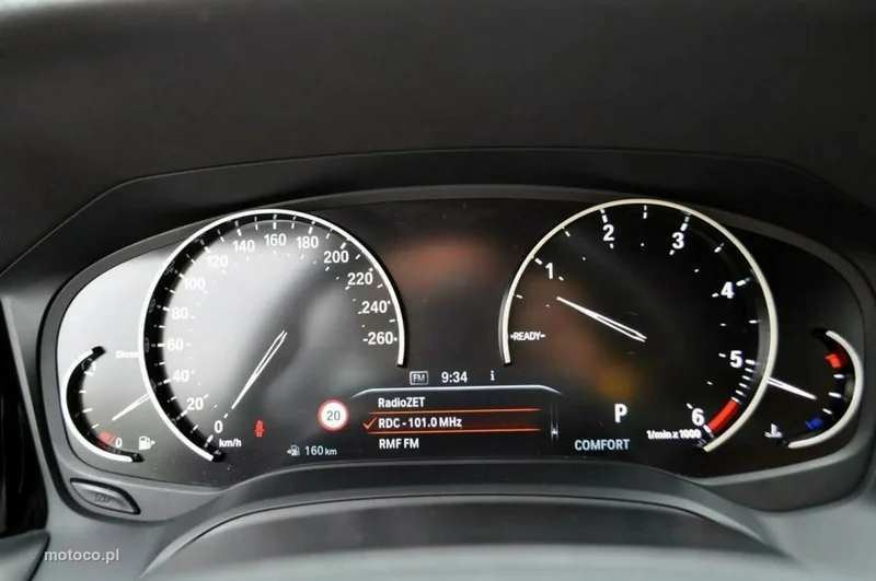 BMW Seria 3 G20 330 33