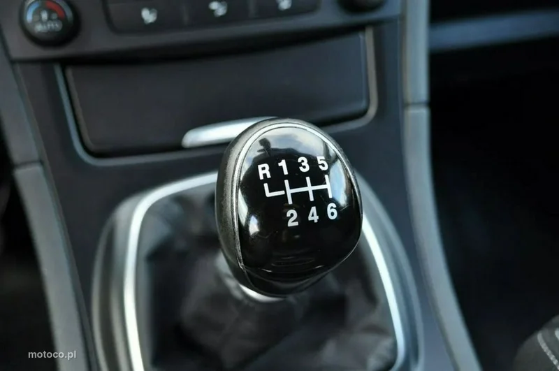 Ford S-Max I 23