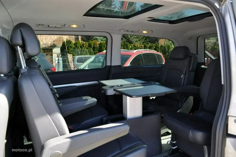 Mercedes-Benz Viano 22