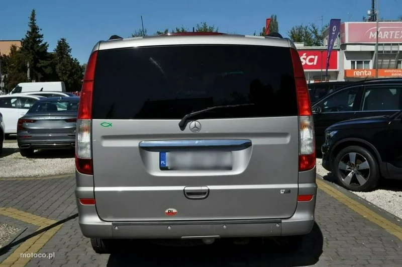 Mercedes-Benz Viano 10