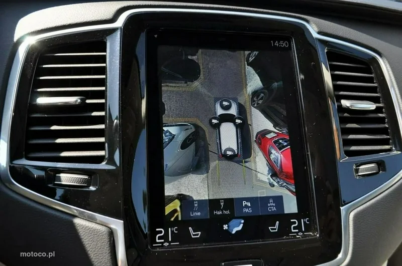 Volvo XC 90 32