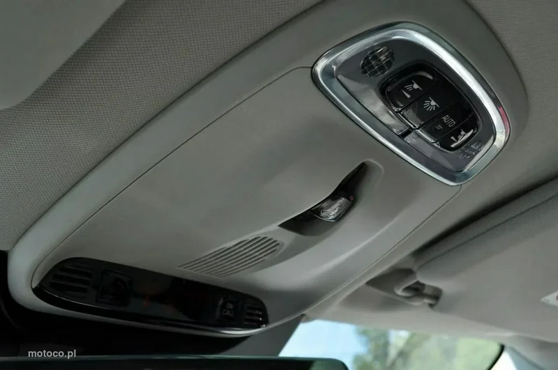 Volvo XC 90 37